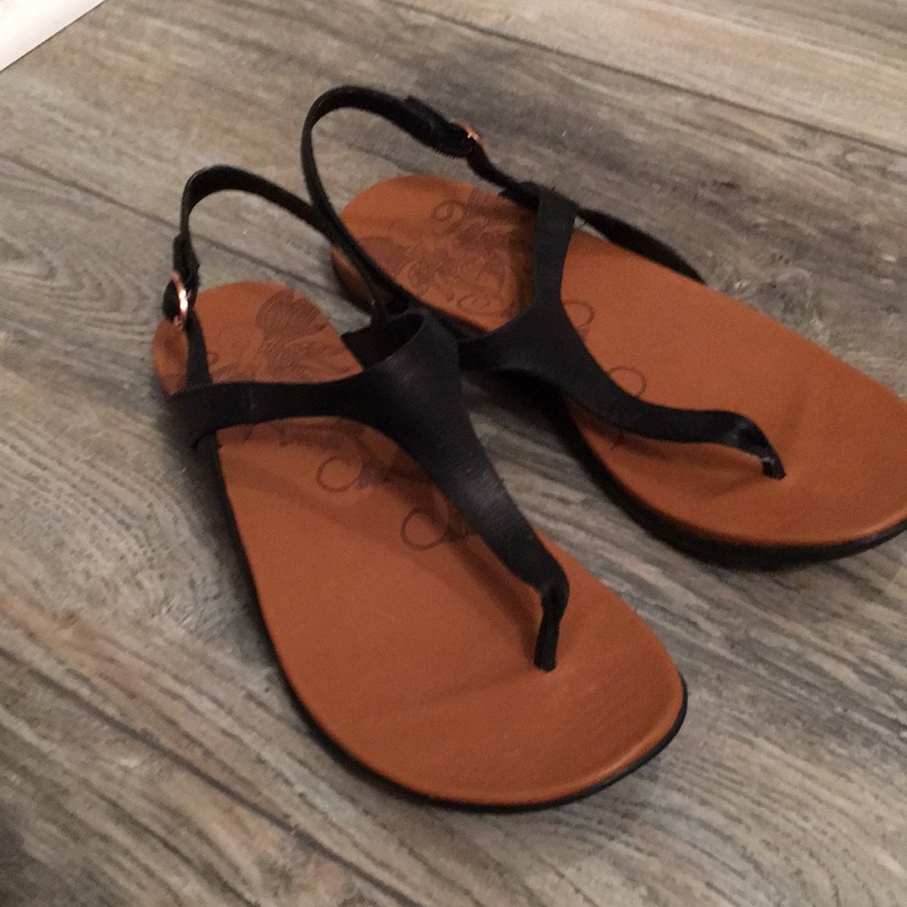 Ahnu black strappy sandals