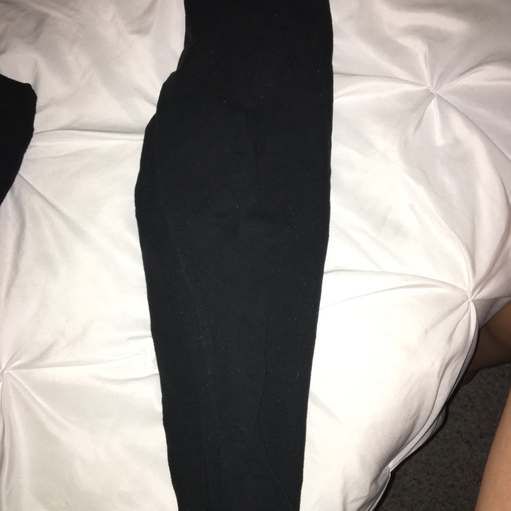 Pink leggings cropped