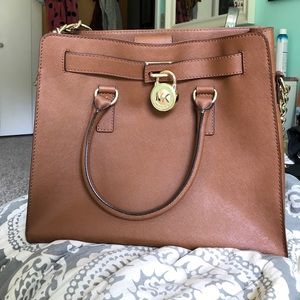 Michael Kors Hamilton