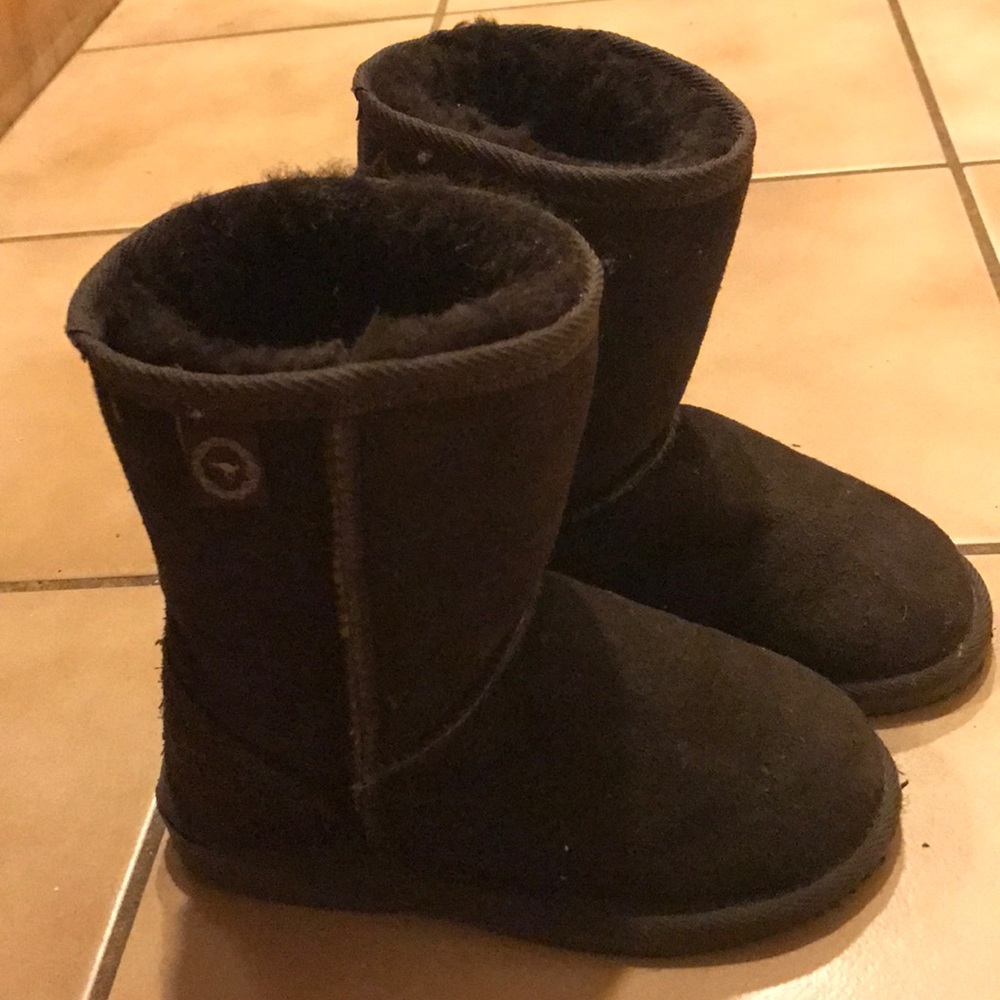 Children's ugg boots brown suede