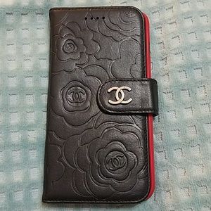 Sold...Apple iPhone 6s plus wallet case