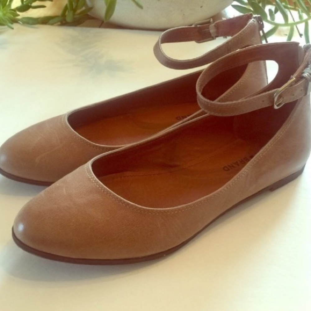 Lucky Brand ballet flats