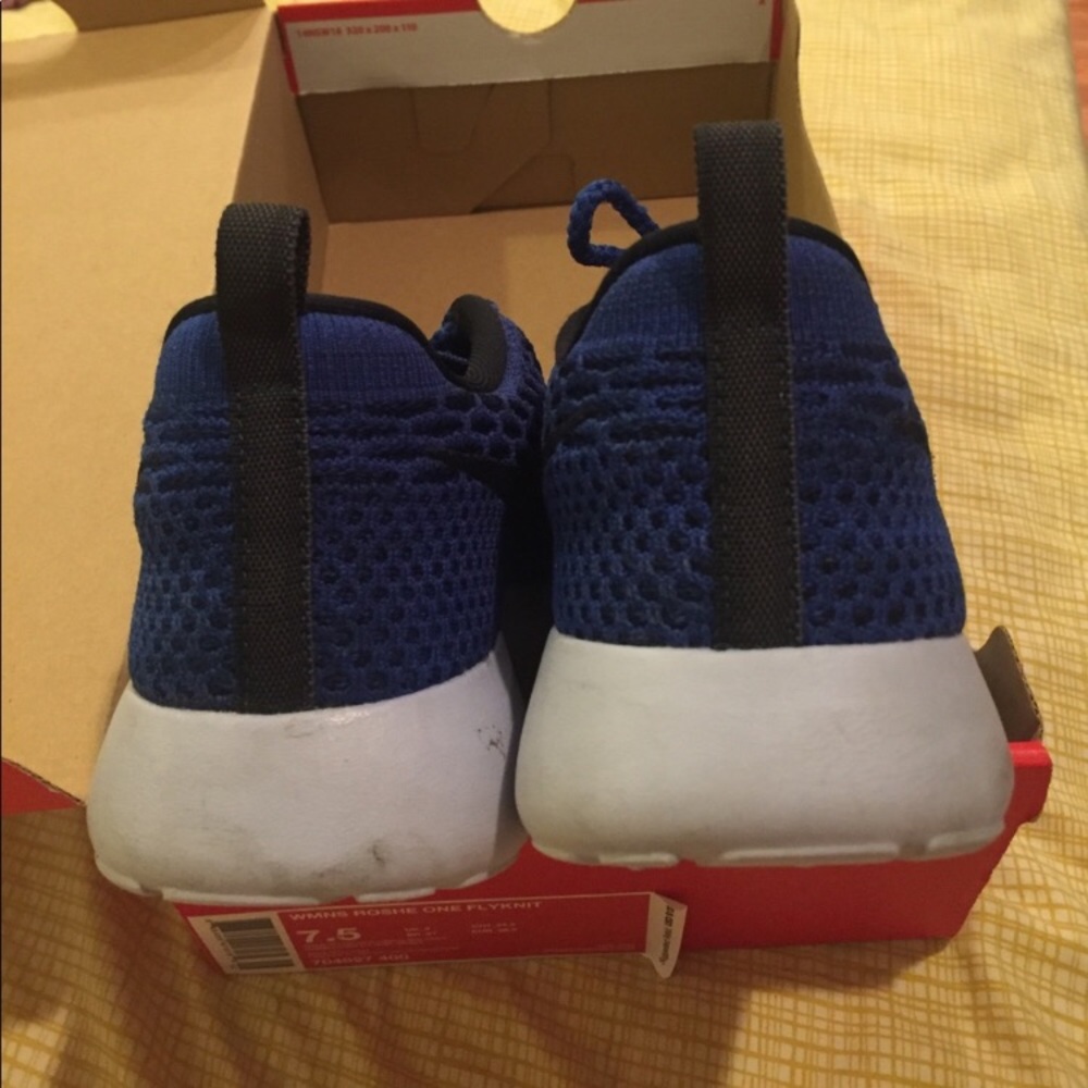 NIKE ROSCHE - Picture 7 of 7