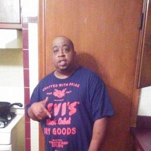 Meet your Posher, Emmanuel