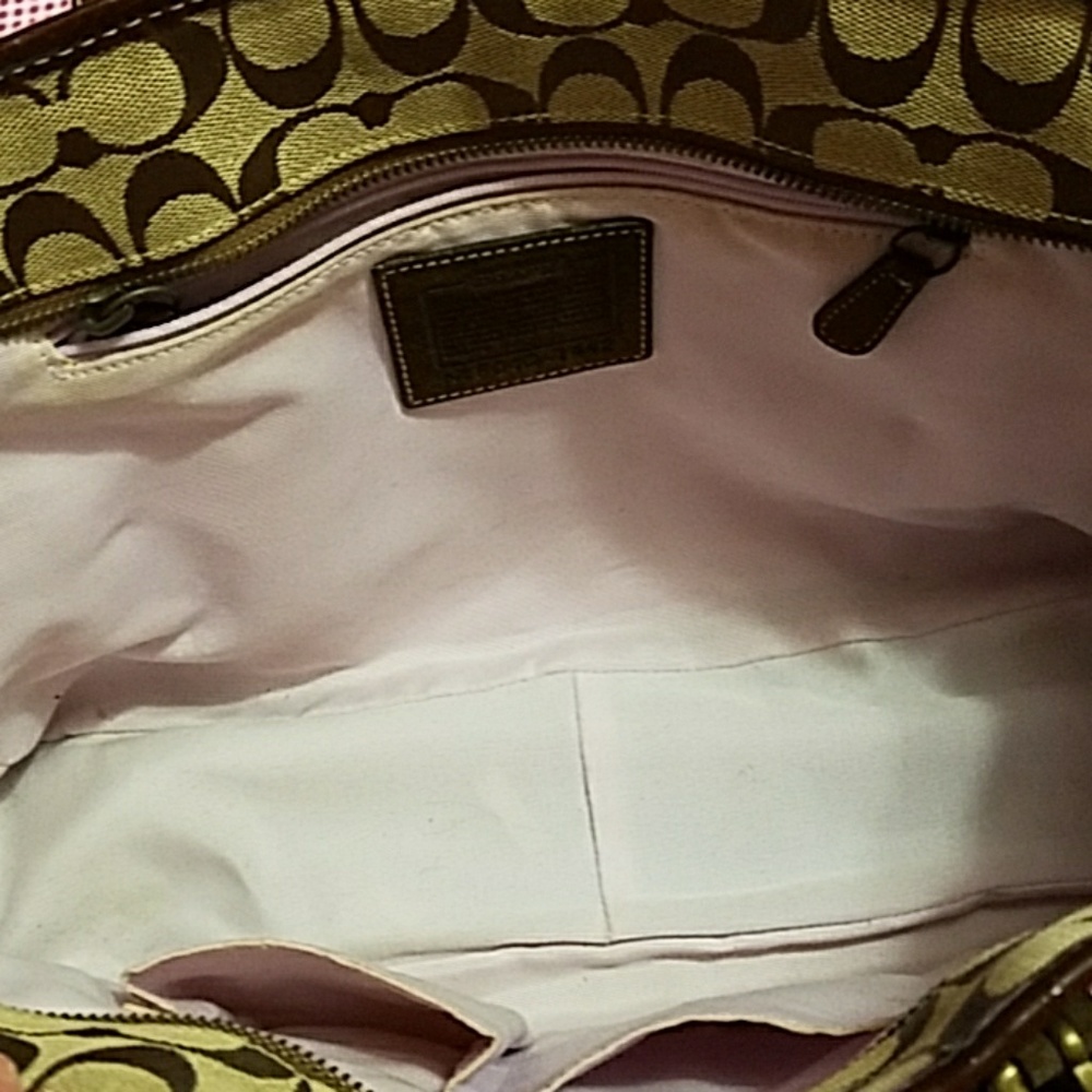 COACH SHOULDER BAG - Picture 6 of 8