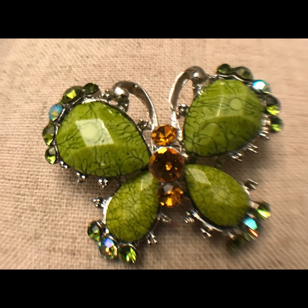 Sparkling DJ Green Butterfly 🦋 Brooch.