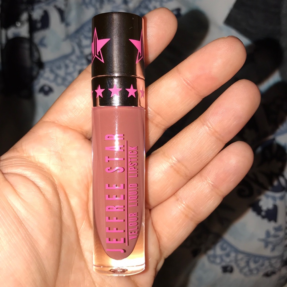 Jeffree Star ⭐️ liquid lipstick "Family Jewels"