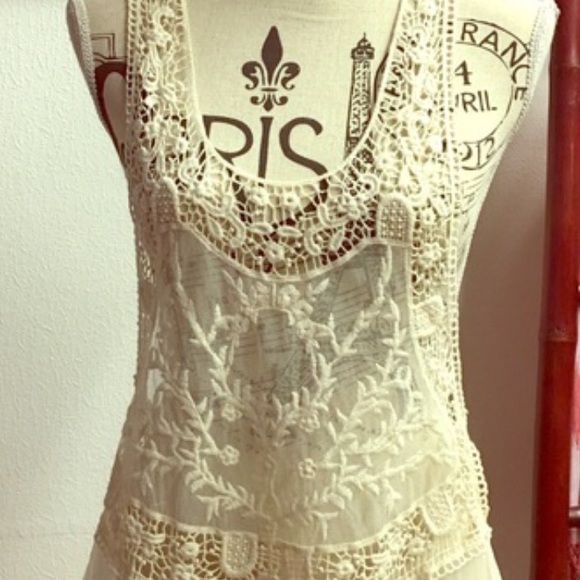 Cream Sheer Embroidered Top Sz Sm - Picture 1 of 6