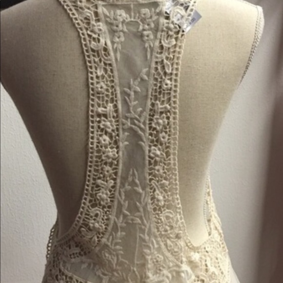 Cream Sheer Embroidered Top Sz Sm - Picture 2 of 6