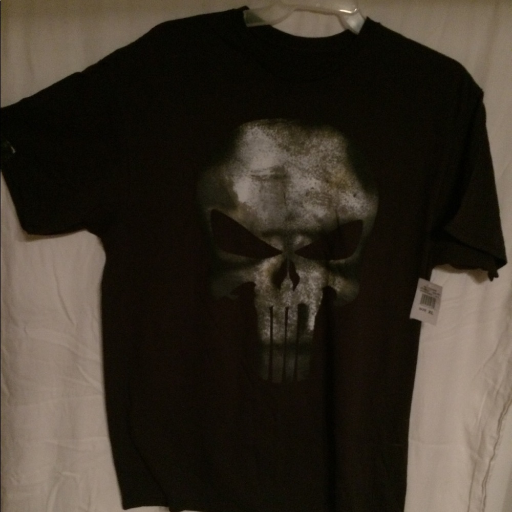 Men's graphic tshirt
