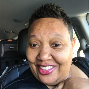 Meet your Posher, Bonnie