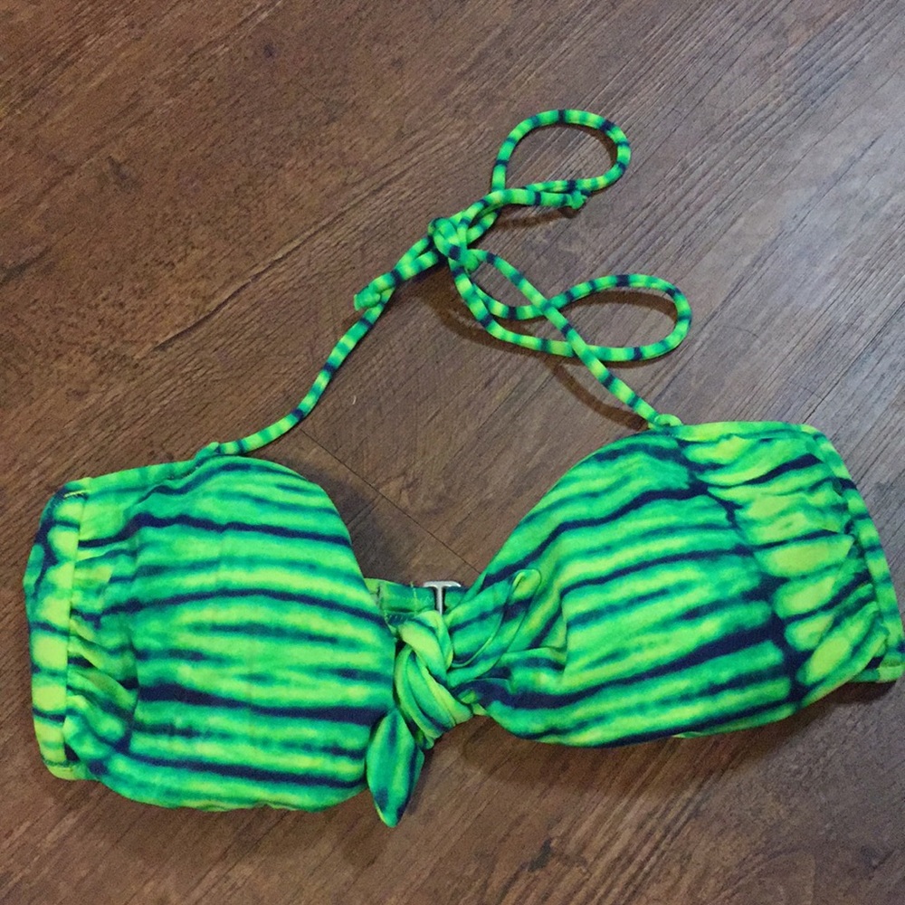 Victoria Secret swim top!