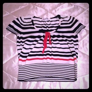 Dress Barn petite medium, short sleeve knit top.