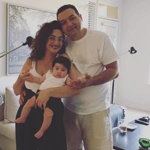 Meet your Posher, Aydin