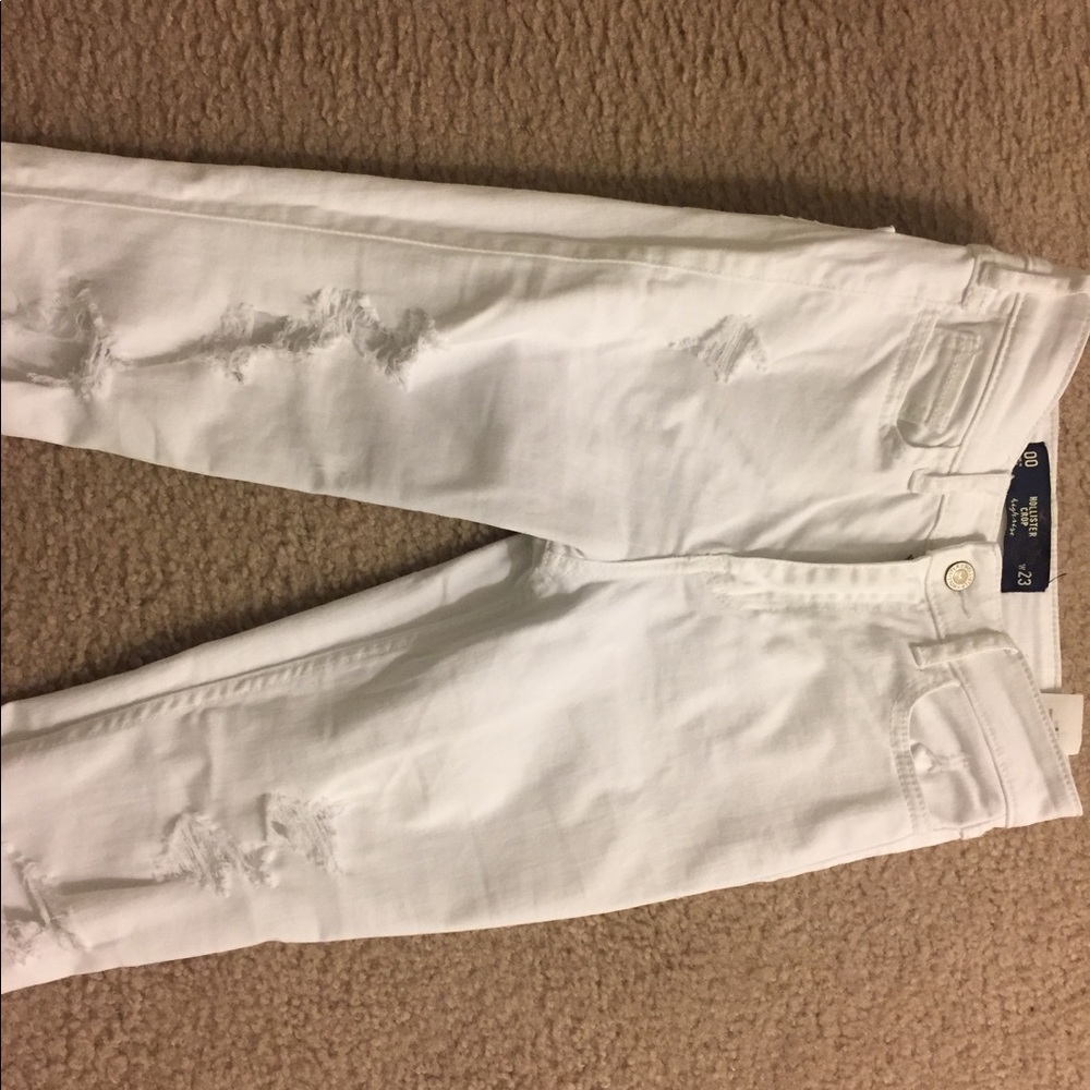 Hollister white skinny jeans