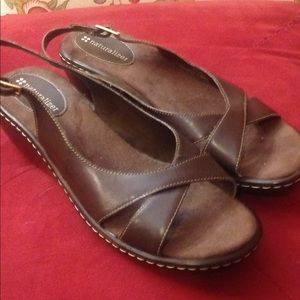 Naturalizer brown sandals