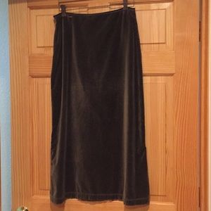 Sundance velvet skirt. Size 10.