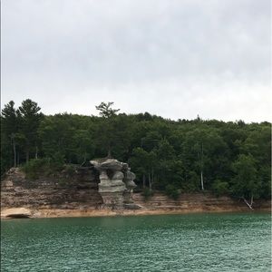 Meet your Posher, Mirela