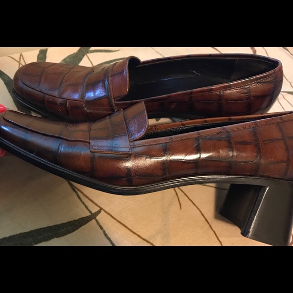 Loafers - Picture 2 of 6