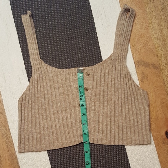 silence + noise crop top ☀️ - Picture 6 of 6