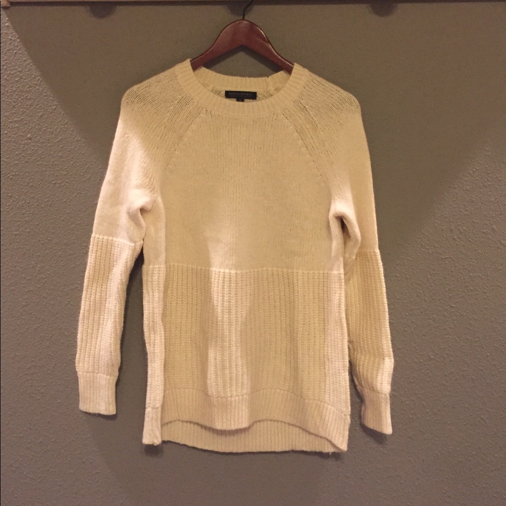 Banana Republic-off white sweater