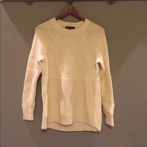Banana Republic-off white sweater