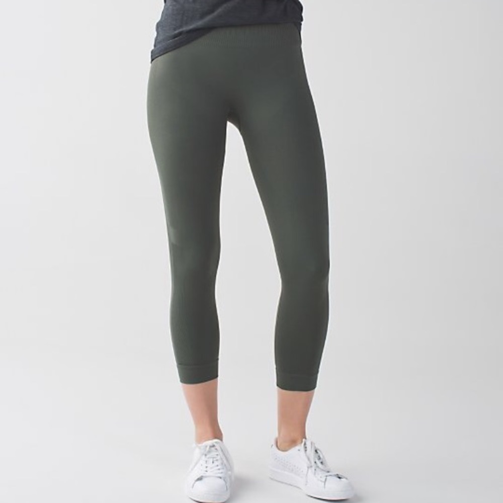 Lululemon Zone in Crop Gator Green