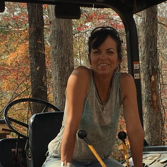Meet your Posher, Donna - Picture 1 of 1