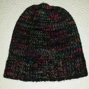 STEVE MADDEN cozy rainbow beanie