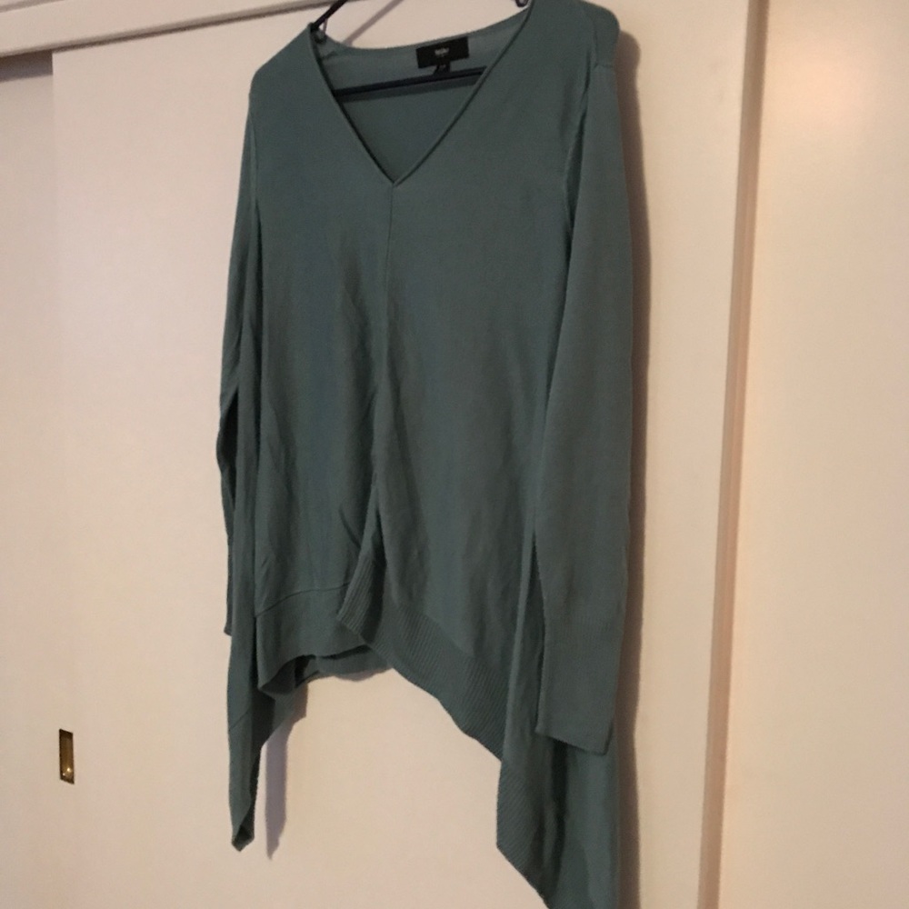 Mossimo sweater