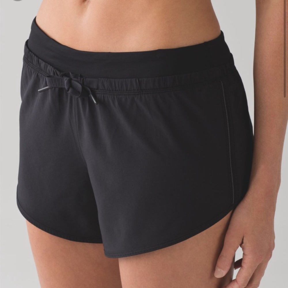 Lululemon Run It Out Shorts 3"
