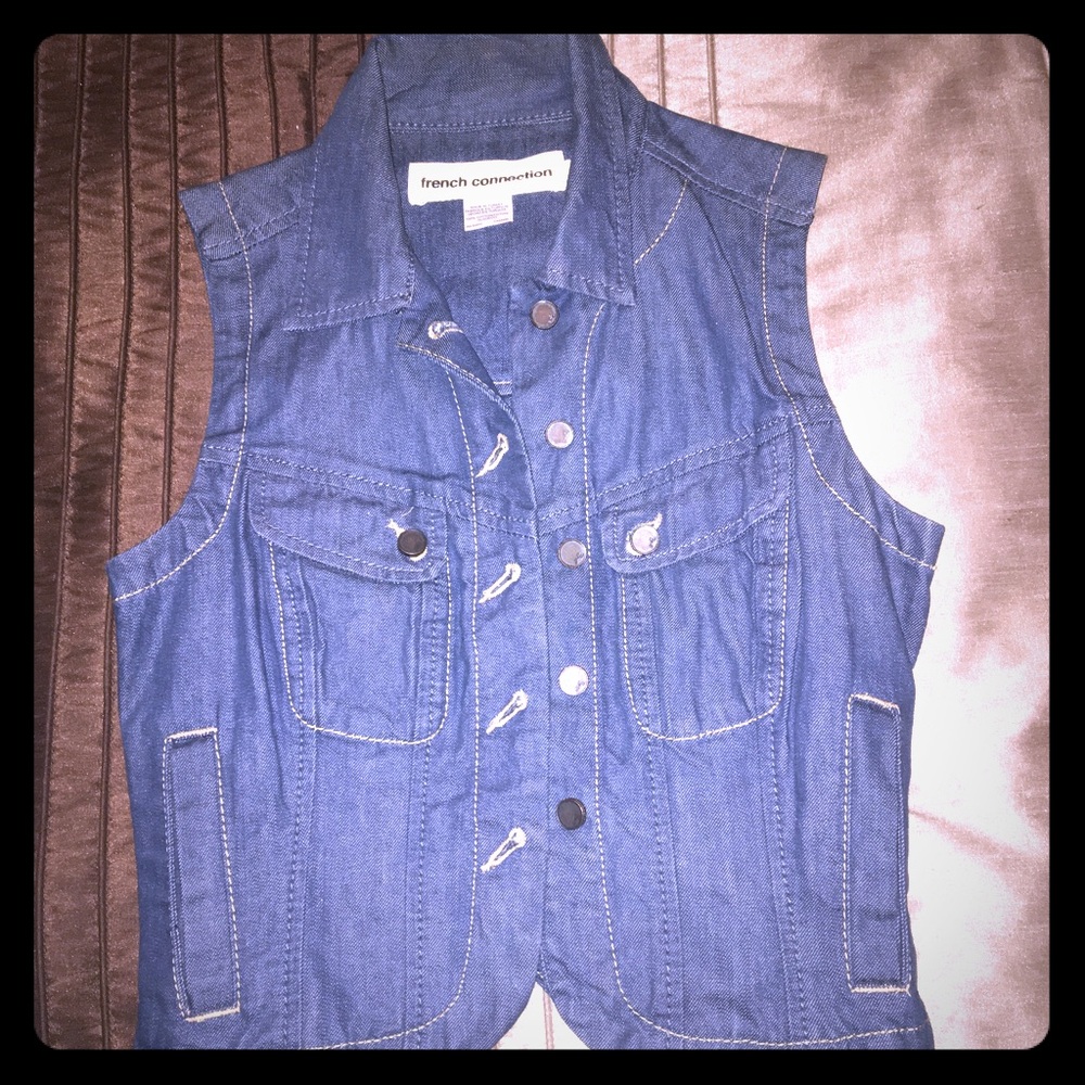 French Connection denim vest size 4