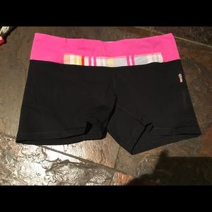 Lululemon size 8