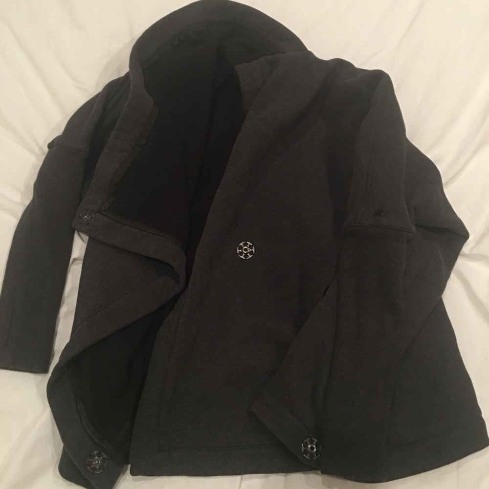 Lululemon Wrap