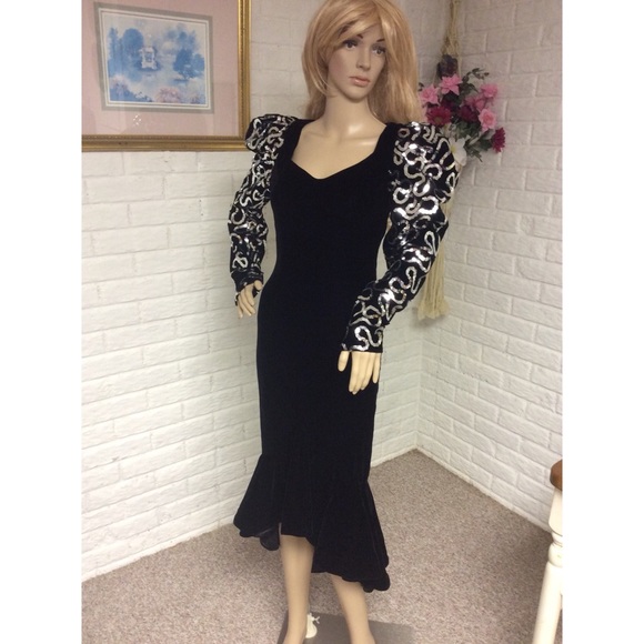 Dave & Johnny Dresses & Skirts - Dave & Johnny Vintage 80's Sequin Sleeve Dress