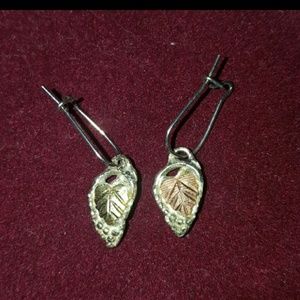 BLACK HILLS GOLD EARRINGS