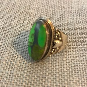 Brilliant green turquoise sterling silver ring