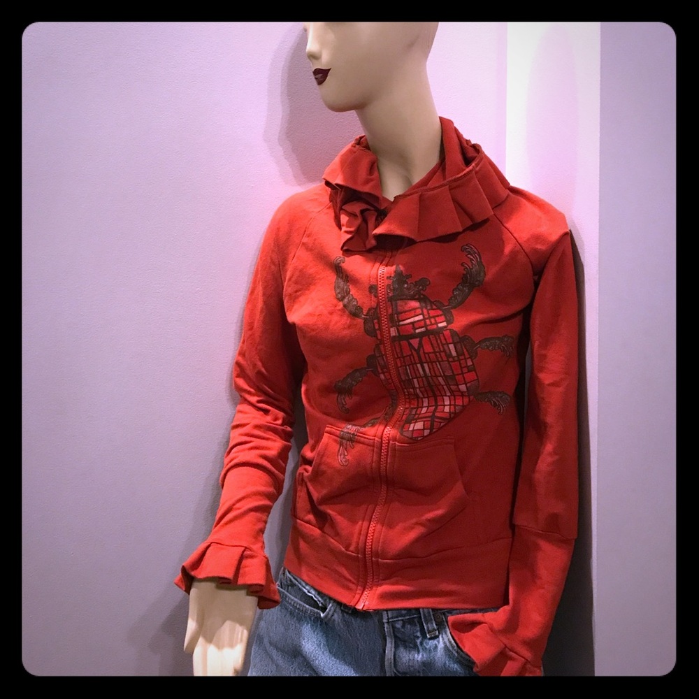 Women's sweatshirt with hood