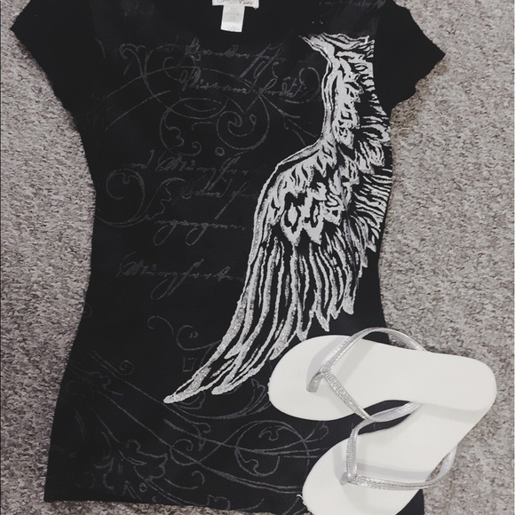 ❌Sold in Ⓜ️ercari❌  Blackshirt with angel - Picture 2 of 3