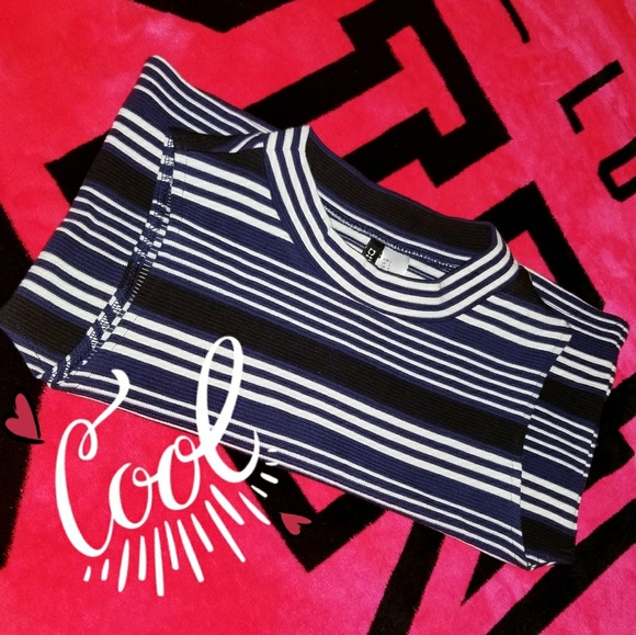 A Striped Crop - Picture 1 of 2