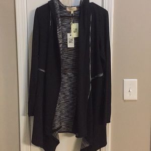 Hooded sweater/cardigan