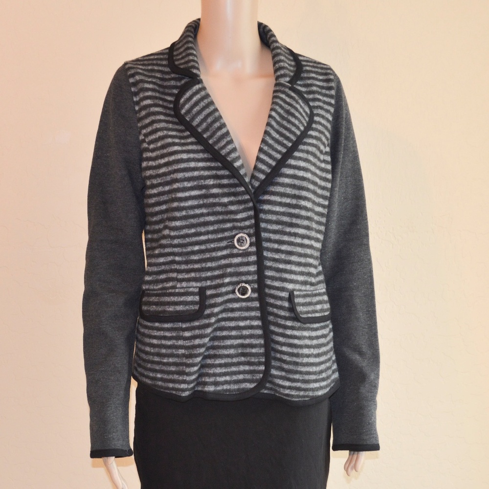 HEM & THREAD Hues of Gray Striped & Solid Knit Blazer Size Medium NWOT