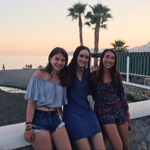 Meet your Posher, Sofia