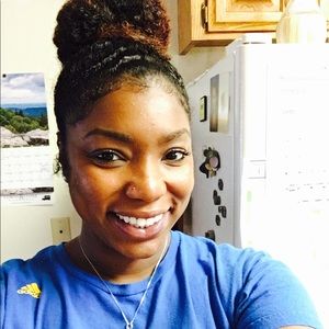 Meet your Posher, Alyce