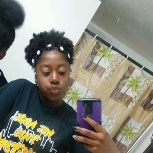 Meet your Posher, Destiny