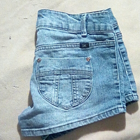 Denim shorts, good quality - Picture 2 of 2