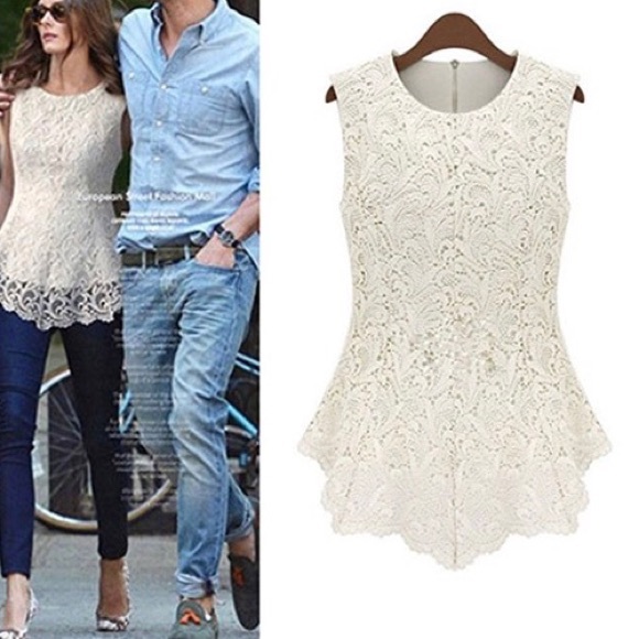 Tops - 🎀Chic lace blouse 🎀