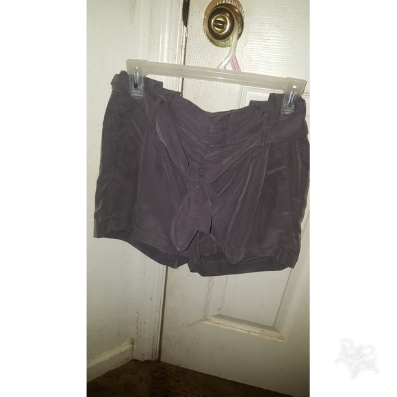 AMERICAN EAGLE OUTFITTERS - Picture 2 of 3