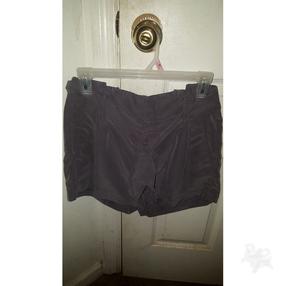 AMERICAN EAGLE OUTFITTERS - Picture 3 of 3