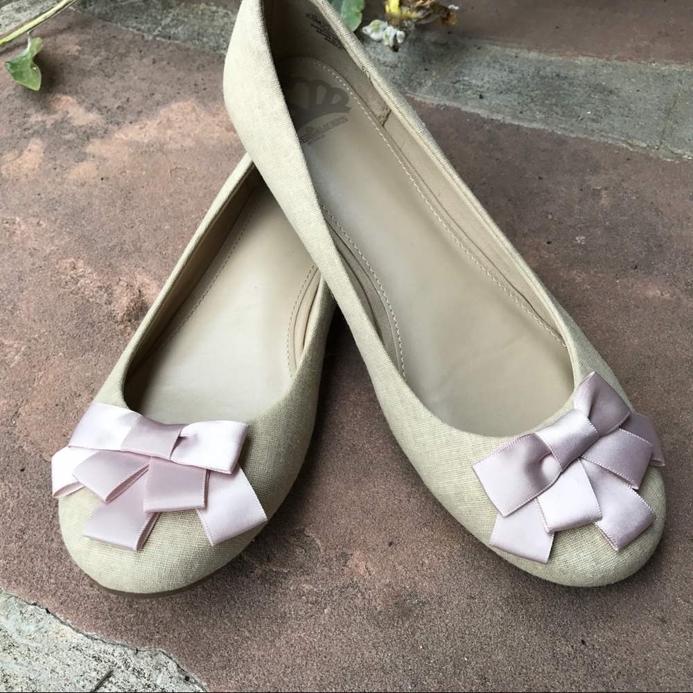 SOLD Fergalicious Adele Linen Flats